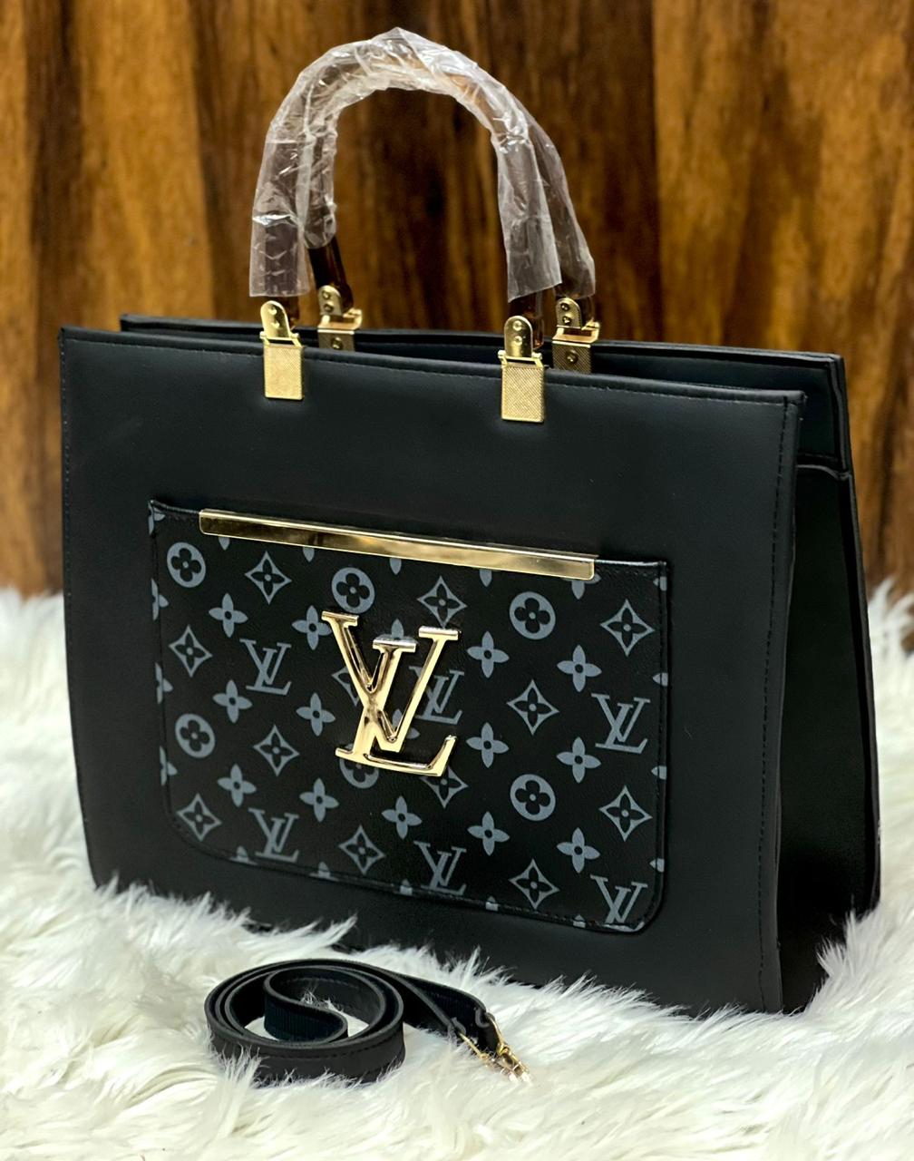 Louis Vuitton - Shoulder Bag
